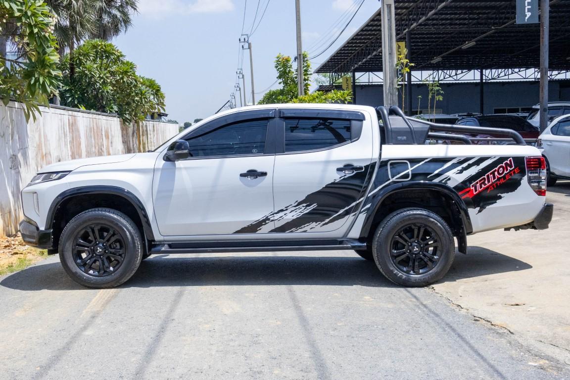 Mitsubishi Triton Doublecab 2.4 Athletes Plus A/T 2022 *RK2058*